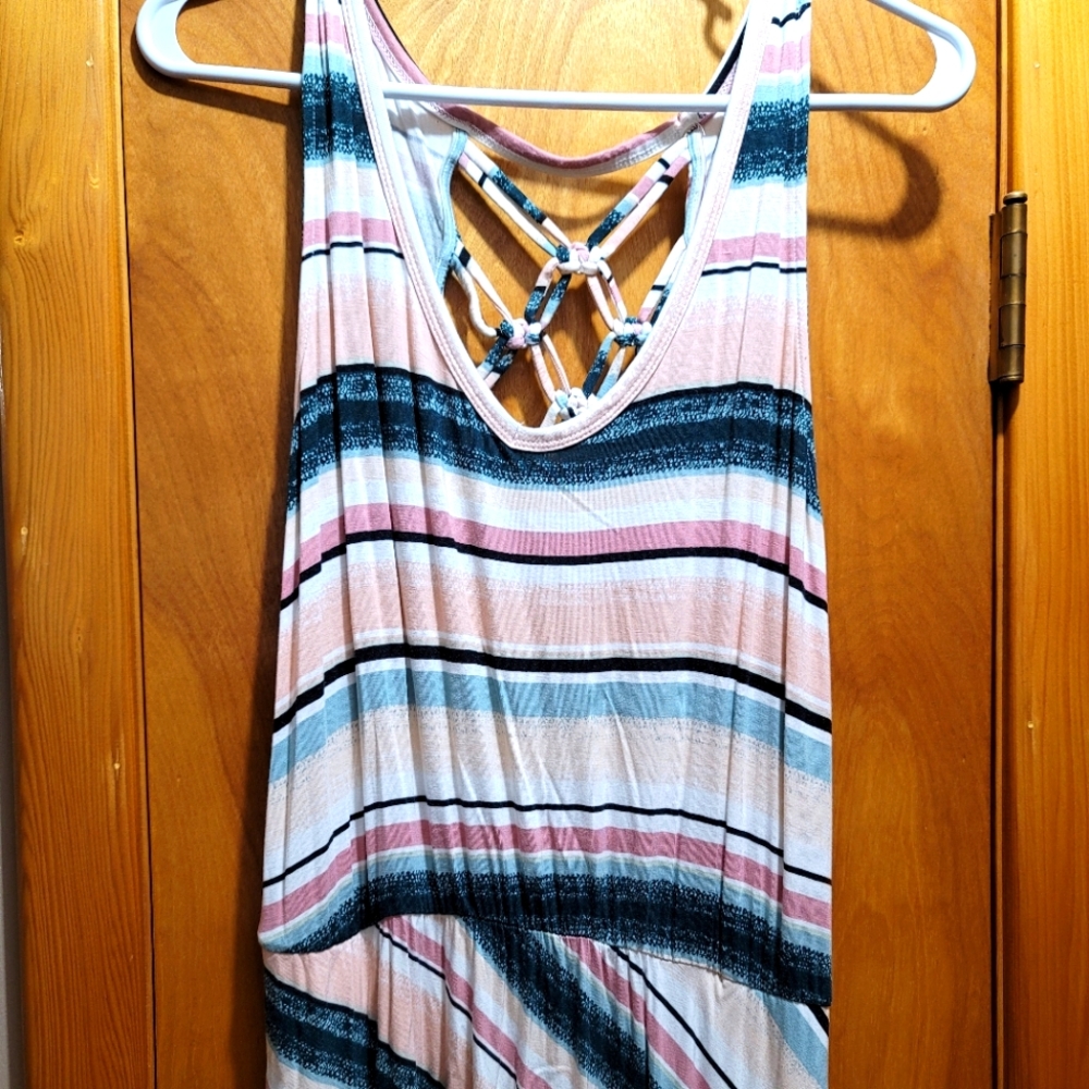Maurice's size Medium pastel colored maxi dress